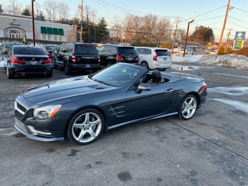 Used 2013 Mercedes-Benz SL 550 image 33