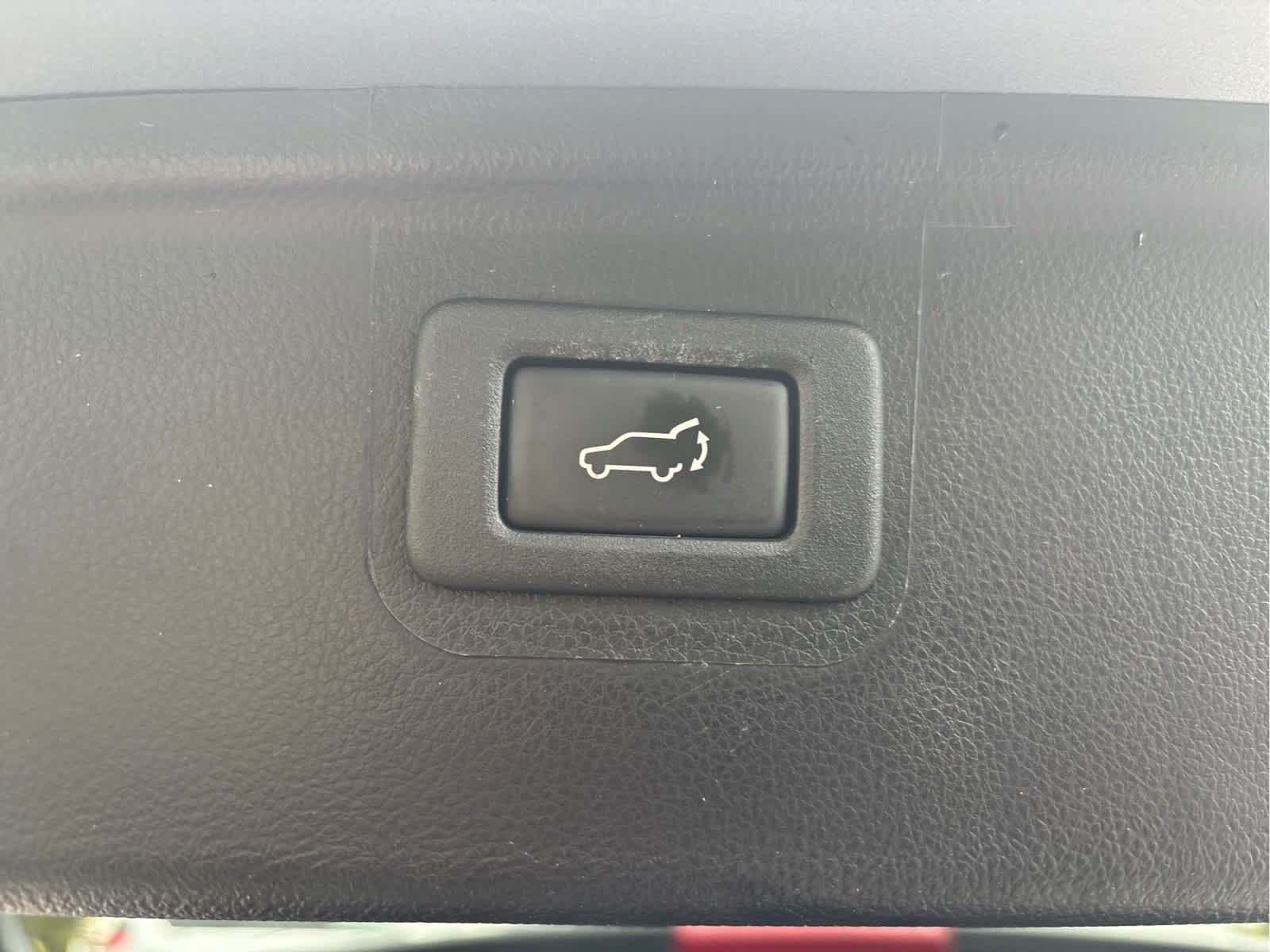 Used 2018 Subaru Outback 2.5i Limited AWD/4WD image 35