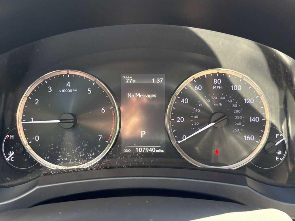 Used 2017 Lexus IS 200t RWD image 17