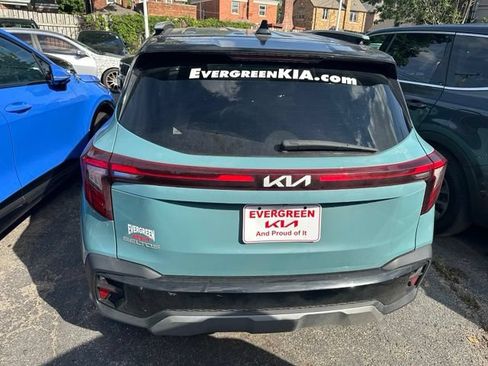 Used 2024 Kia Seltos S FWD image 5