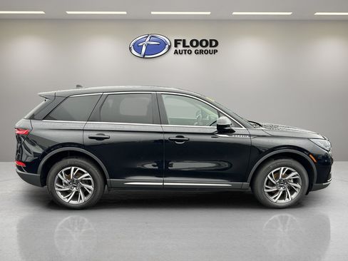 Certified 2023 Lincoln Corsair AWD w/ Equipment Group 101A image 5