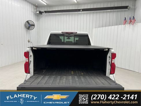 Used 2022 Chevrolet Silverado 1500 LTZ w/ Technology Package AWD/4WD image 19