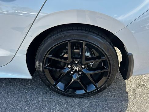 Used 2024 Honda Civic Sport image 26