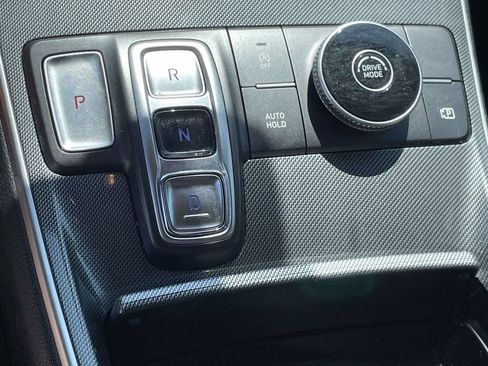 Used 2023 Hyundai Santa Fe SE FWD image 17