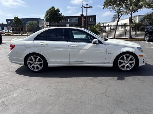 Used 2012 Mercedes-Benz C 250 Sedan image 6