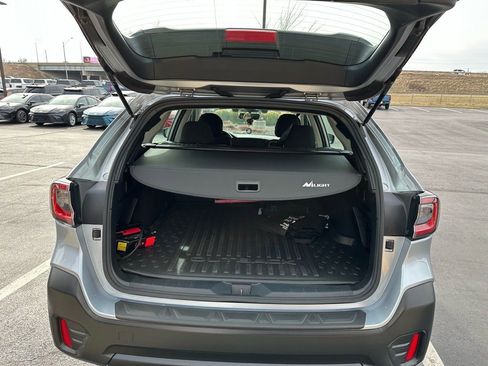Used 2022 Subaru Outback 2.5i image 5