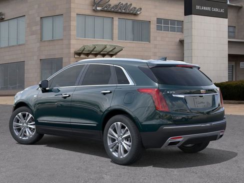 New 2026 Cadillac XT5 Premium Luxury image 3