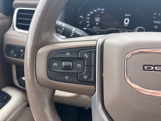 Used 2023 GMC Yukon Denali w/ Advanced Technology Package AWD/4WD image 36