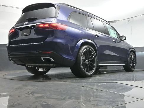 New 2026 Mercedes-Benz GLS 450 4MATIC image 39