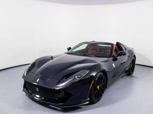 Certified 2023 Ferrari 812 GTS RWD image 10