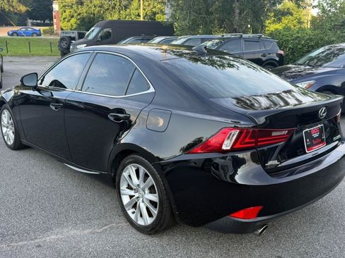 Used 2015 Lexus IS 250 RWD image 6