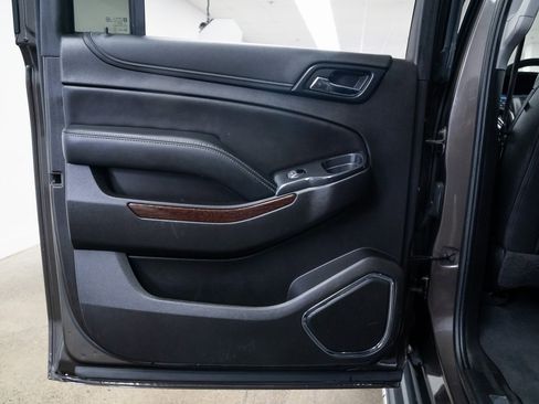 Used 2019 GMC Yukon XL SLT image 19