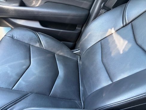 Used 2018 Cadillac Escalade Luxury w/ LPO, Radiant Package image 13