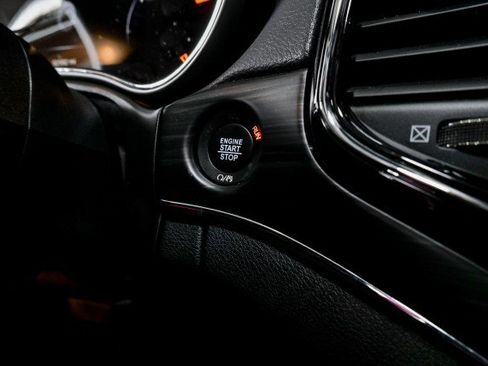 Used 2021 Jeep Grand Cherokee Limited w/ Premium Lighting Group image 35