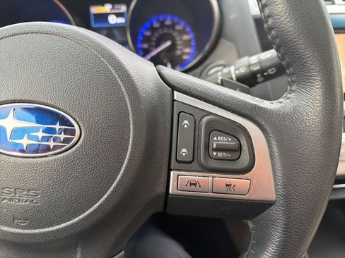 Used 2017 Subaru Outback 2.5i Limited image 19
