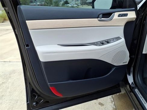 Certified 2023 Hyundai Palisade Limited w/ Cargo Package image 21