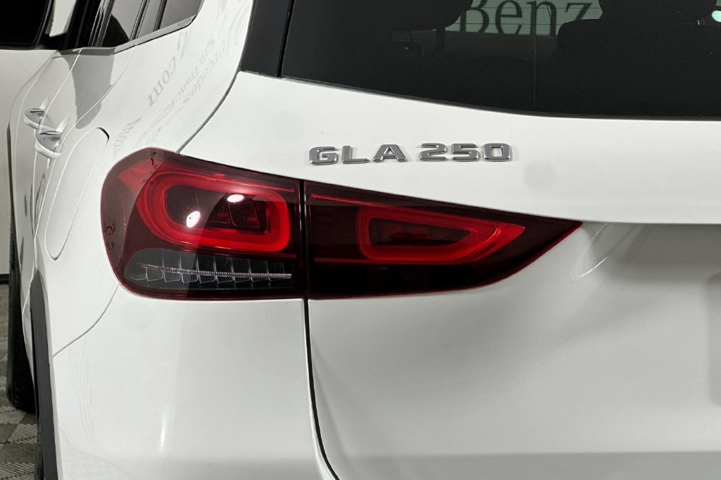 Used 2021 Mercedes-Benz GLA 250 image 33