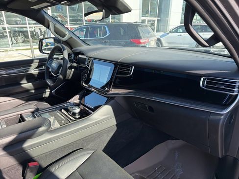 Used 2022 Jeep Wagoneer Series II w/ Premium Group I image 21