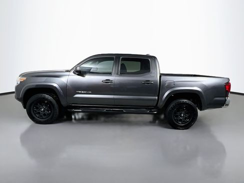 Used 2019 Toyota Tacoma SR5 RWD image 33