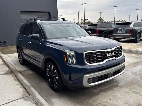 Used 2023 Kia Telluride SX Prestige image 11