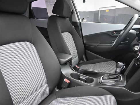 Used 2021 Hyundai Kona SE FWD image 27