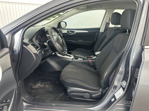 Used 2015 Nissan Sentra S image 10