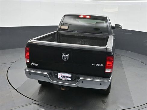 Used 2018 RAM 2500 Tradesman w/ Chrome Appearance Group image 31