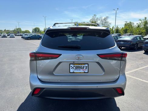 Used 2023 Toyota Highlander Limited AWD/4WD image 5