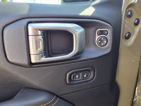 New 2026 Jeep Gladiator Mojave AWD/4WD image 10
