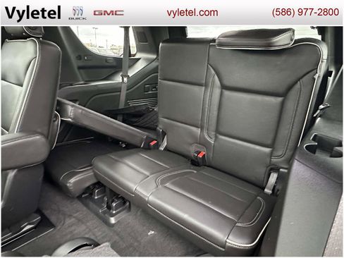 Certified 2021 GMC Yukon SLT w/ SLT Luxury Plus Package image 11