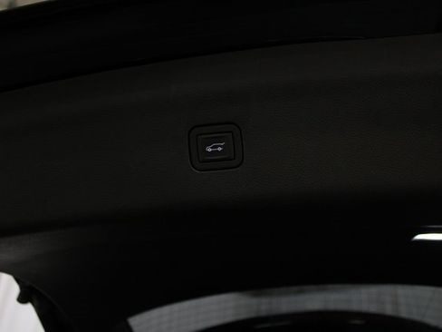 Used 2020 Buick Enclave Avenir w/ Avenir Technology Package image 8