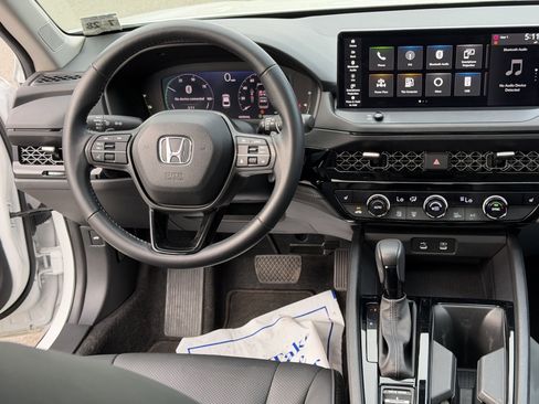 Certified 2023 Honda Accord EX-L image 15