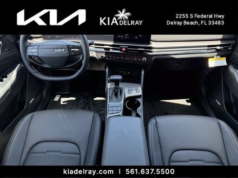 New 2026 Kia Sportage SX FWD image 11