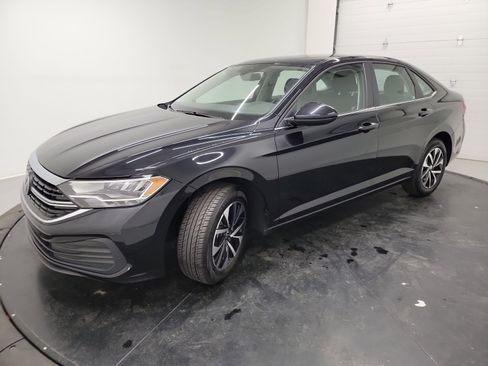 Used 2024 Volkswagen Jetta S FWD image 3