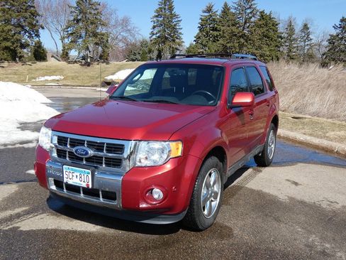 Used 2012 Ford Escape Limited image 3