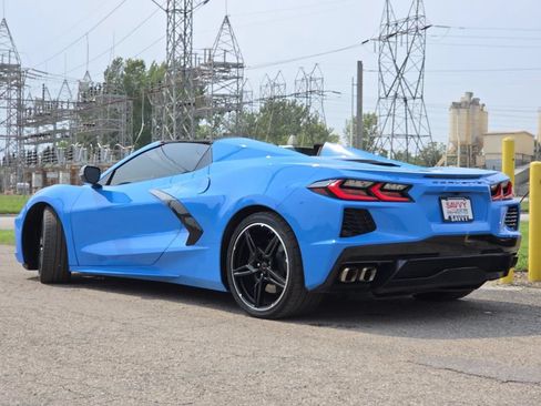 Used 2023 Chevrolet Corvette Stingray Convertible w/ Battery Protection Package RWD image 11