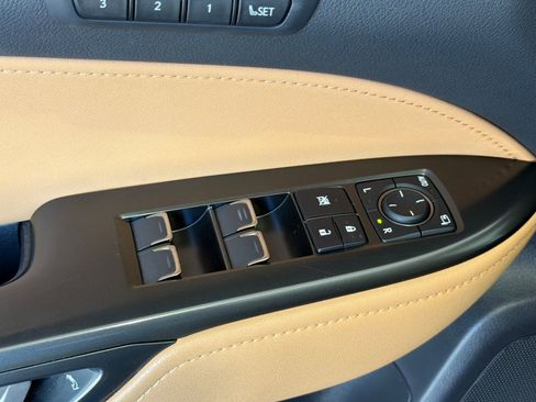 Used 2024 Lexus NX 350h AWD w/ Vision Package image 13