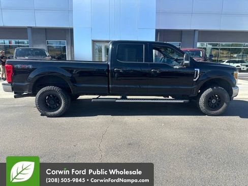 Used 2017 Ford F250 XLT w/ Snow Plow Prep Package AWD/4WD image 8