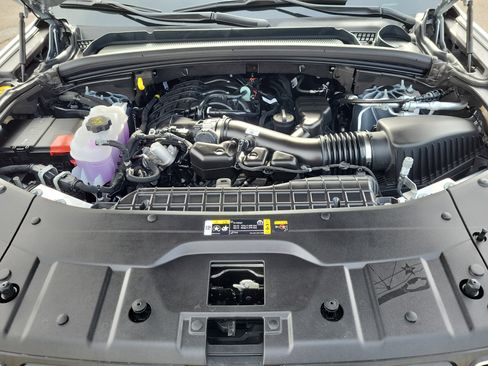 New 2025 Jeep Grand Cherokee Laredo w/ Trailer Tow Package image 28