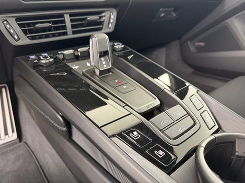 Used 2025 Porsche 911 Carrera 4 GTS image 20