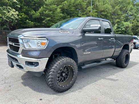 Used 2019 RAM 1500 Big Horn AWD/4WD image 3