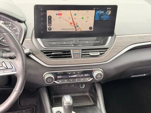 Used 2023 Nissan Altima 2.5 SL FWD image 15