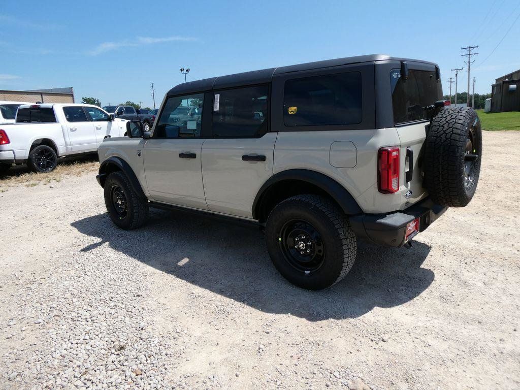 New 2026 Ford Bronco Big Bend w/ Black Diamond Package AWD/4WD image 8