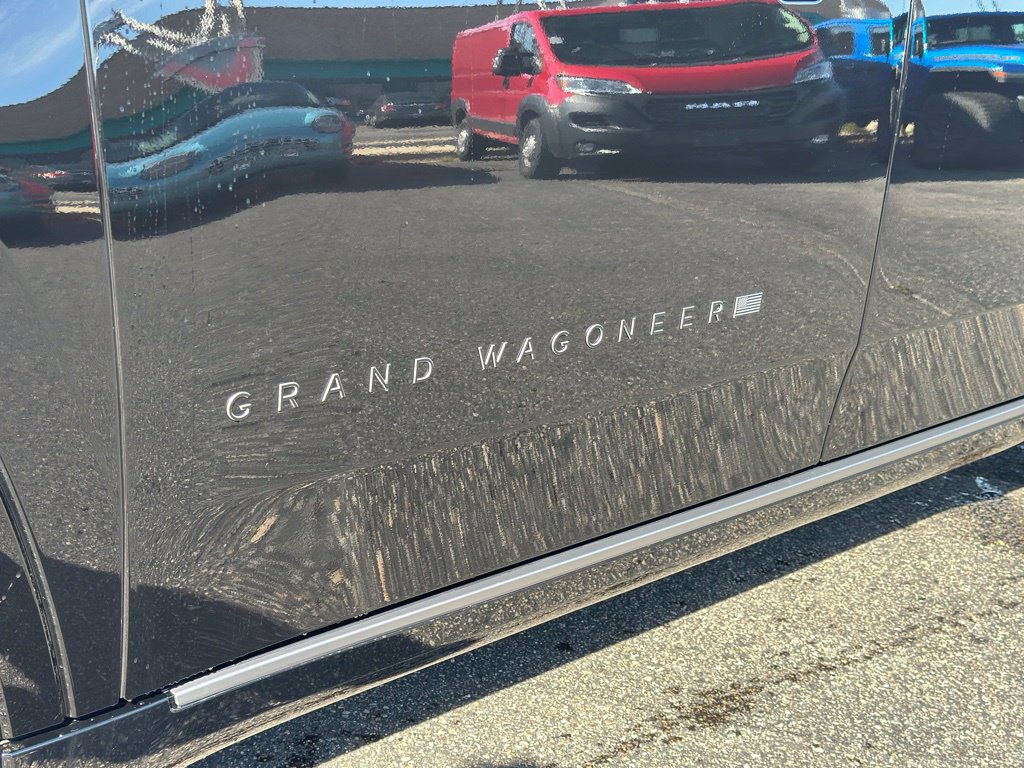 New 2027 Jeep Grand Wagoneer L Limited w/ Premium Group II AWD/4WD image 17