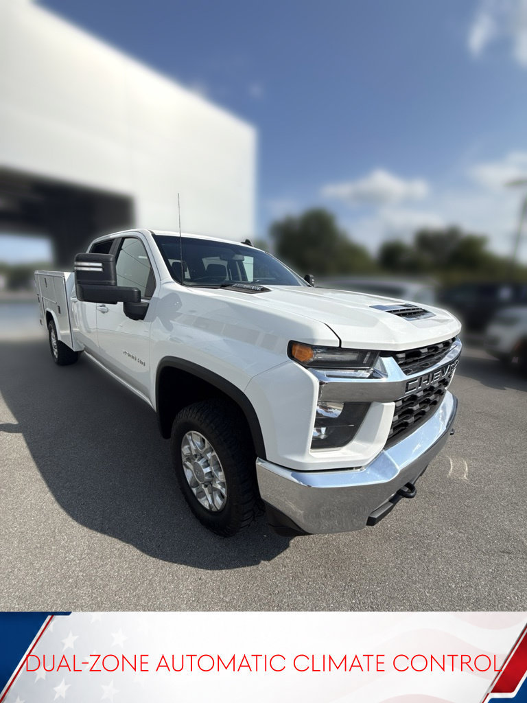Used 2022 Chevrolet Silverado 2500 LT w/ Convenience Package AWD/4WD image 3