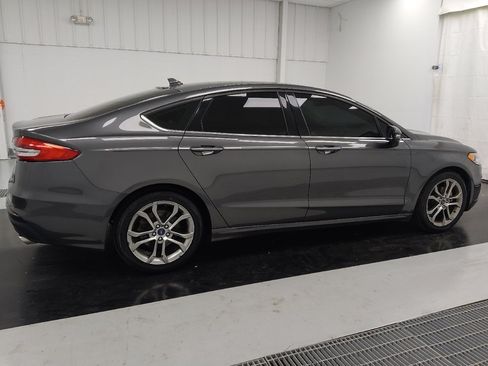 Used 2020 Ford Fusion SEL FWD image 10