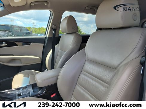 Certified 2019 Kia Sorento EX FWD image 25