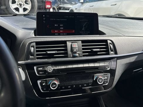 Used 2018 BMW M2 RWD image 16