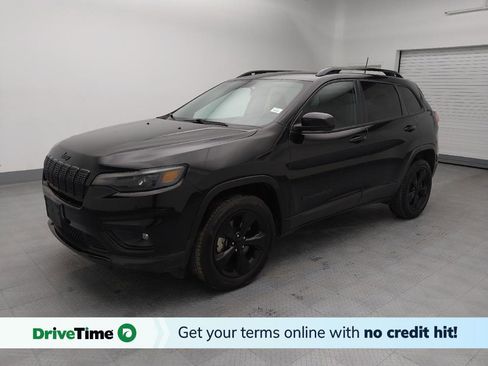 Used 2020 Jeep Cherokee Latitude Plus image 1