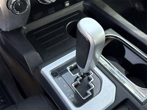 Used 2015 Toyota Tundra SR5 image 26